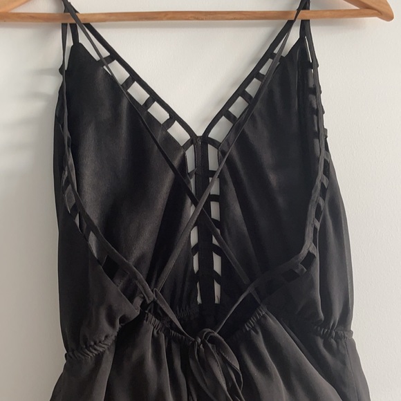 Black mini dress - Picture 4 of 4